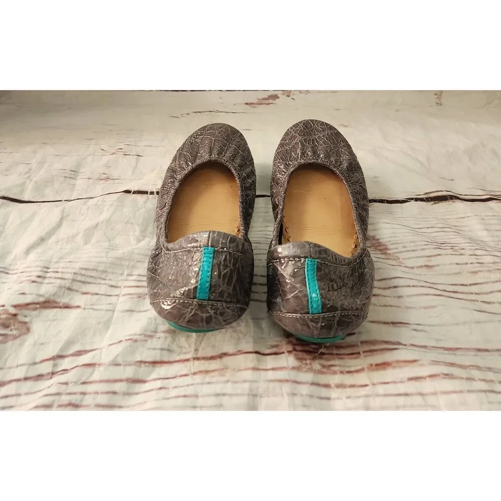 Tieks Slate Gray Croc Size 7